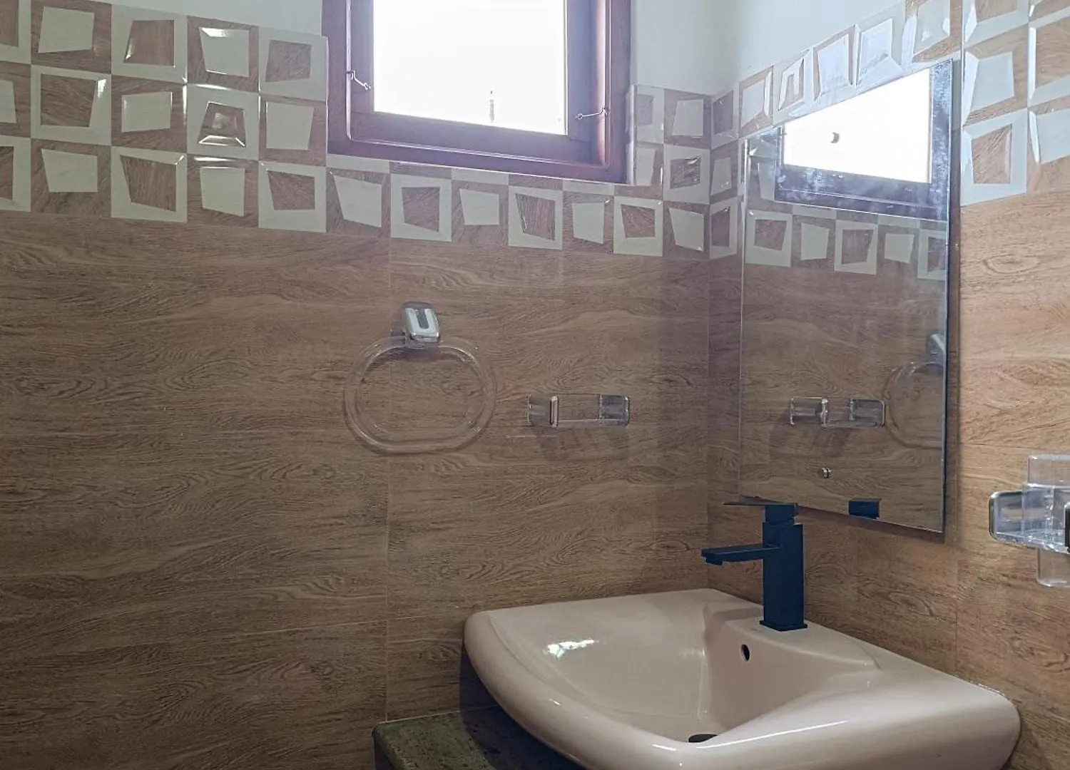 Rc Quirky Wood House Villa Nuwara Eliya 0*,